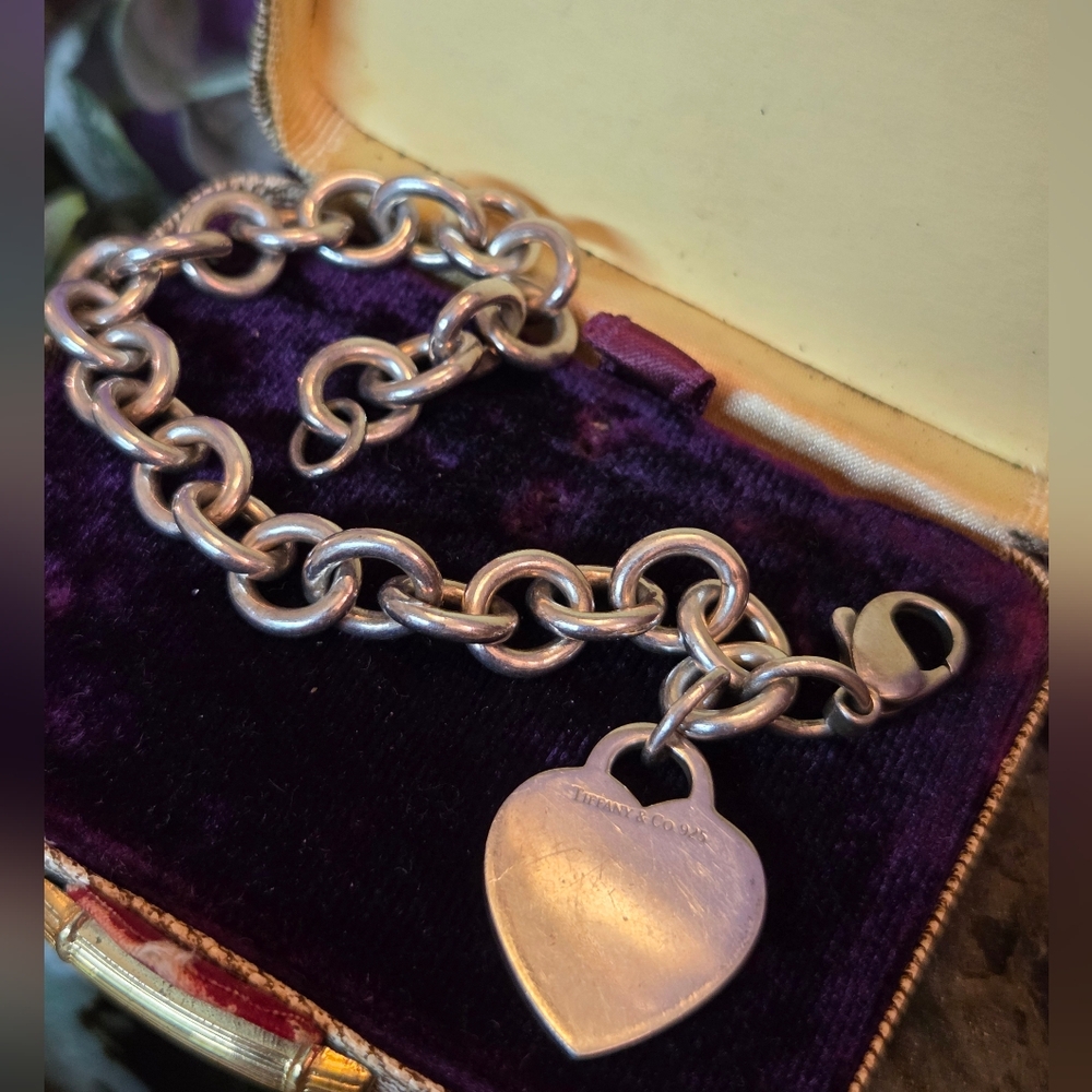 Authentic Tiffany And Co. Tag Heart Dangle Bracelet